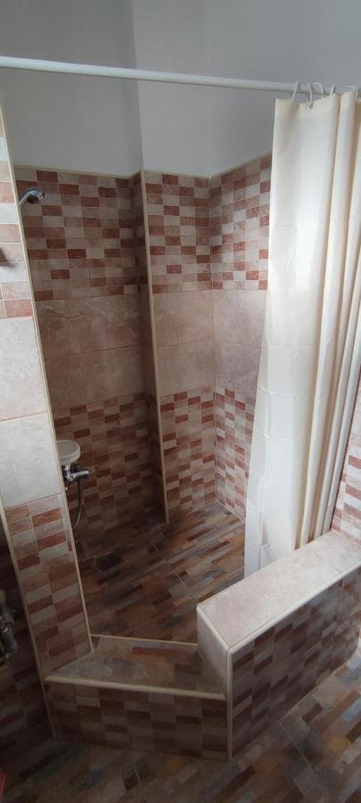 Menrat Apartment Нови Сад Екстериор снимка